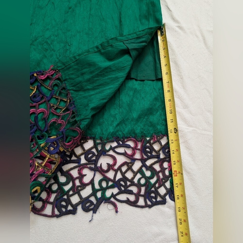 Traditional Maxi Dress/Gown w/Colorful Cut-Out Hem & Neckline Embellishments - Picture 11 of 13